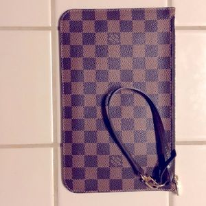 👜💖 Louis Vuitton Wristlet brown 💖👜